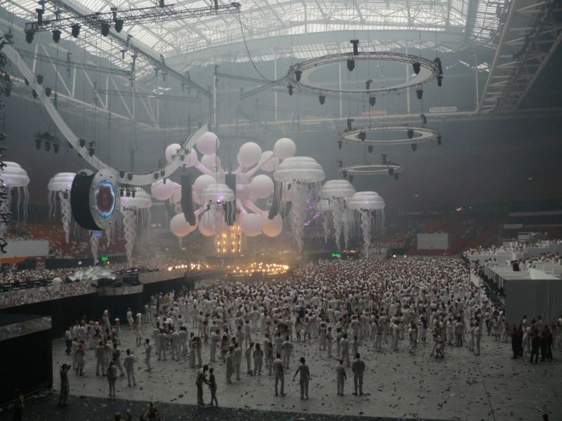 SENSATION WHITE (NL) - Sobota 5. 7. 2008